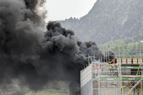 Einsatz 19 - Bild Array