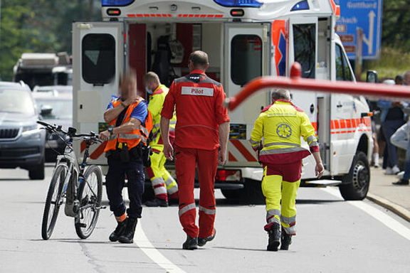 Einsatz 49 - Bild Array