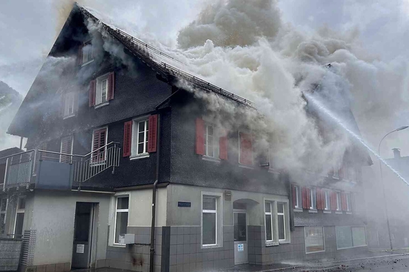 Einsatz 15 - Bild Array