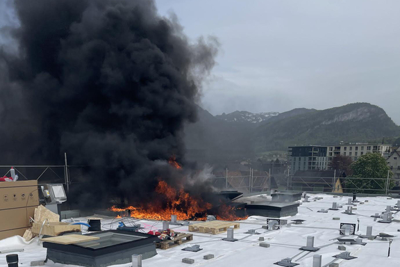 Einsatz 19 - Bild Array